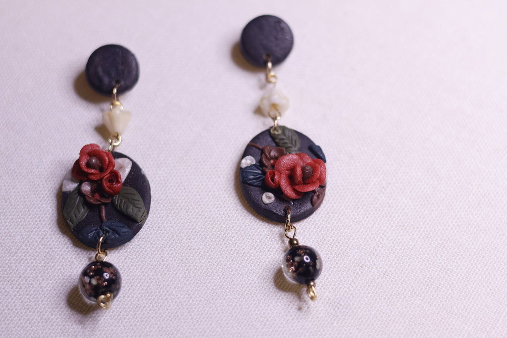 Antique oriental Round