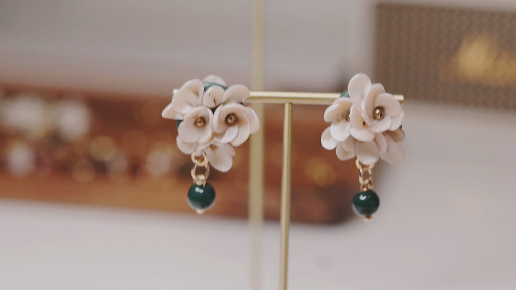 Petite Bloom Noir Earrings